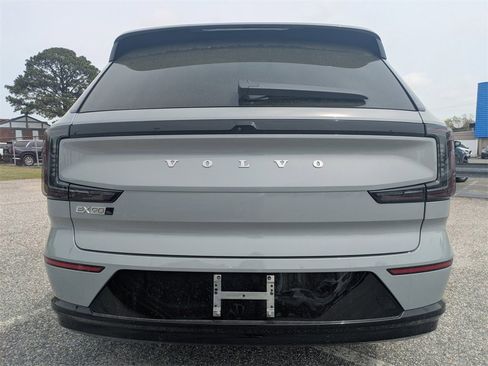 New 2025 Volvo EX90 Ultra image 5