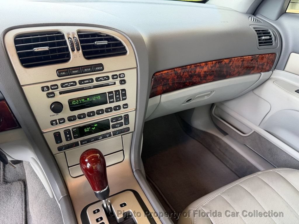 Used 2004 Lincoln LS RWD image 8