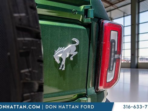 Certified 2024 Ford Bronco Outer Banks AWD/4WD image 32
