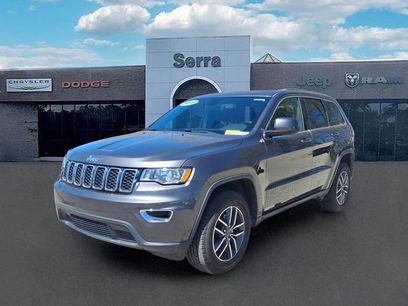 Used 2019 Jeep Grand Cherokee Laredo w/ Security & Convenience Group