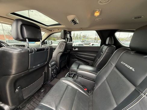 Used 2018 Dodge Durango Citadel w/ Technology Group image 24