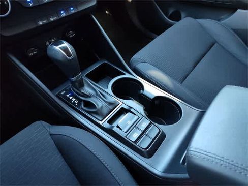 Used 2019 Hyundai Tucson SE image 24