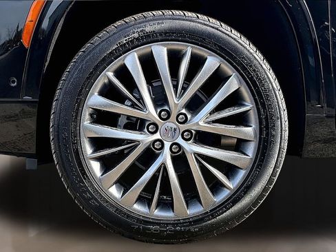 New 2026 Buick Enclave Avenir w/ Super Cruise Package image 11