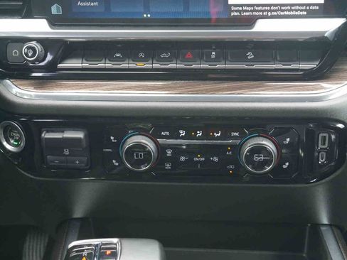 Used 2023 Chevrolet Silverado 1500 RST image 7