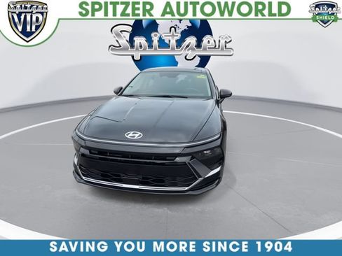 Used 2024 Hyundai Sonata SEL w/ Convenience Package FWD image 3