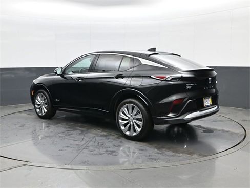 Certified 2024 Buick Envista Avenir image 7