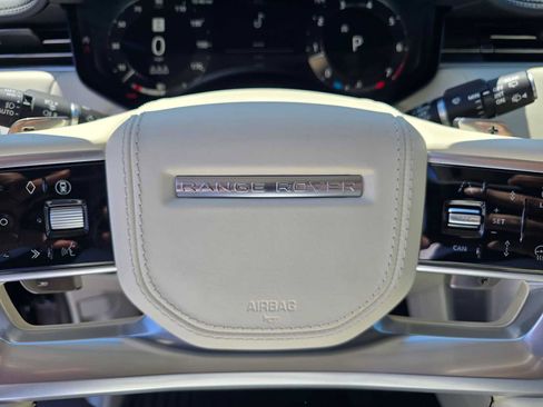 Used 2024 Land Rover Range Rover SE AWD/4WD image 26