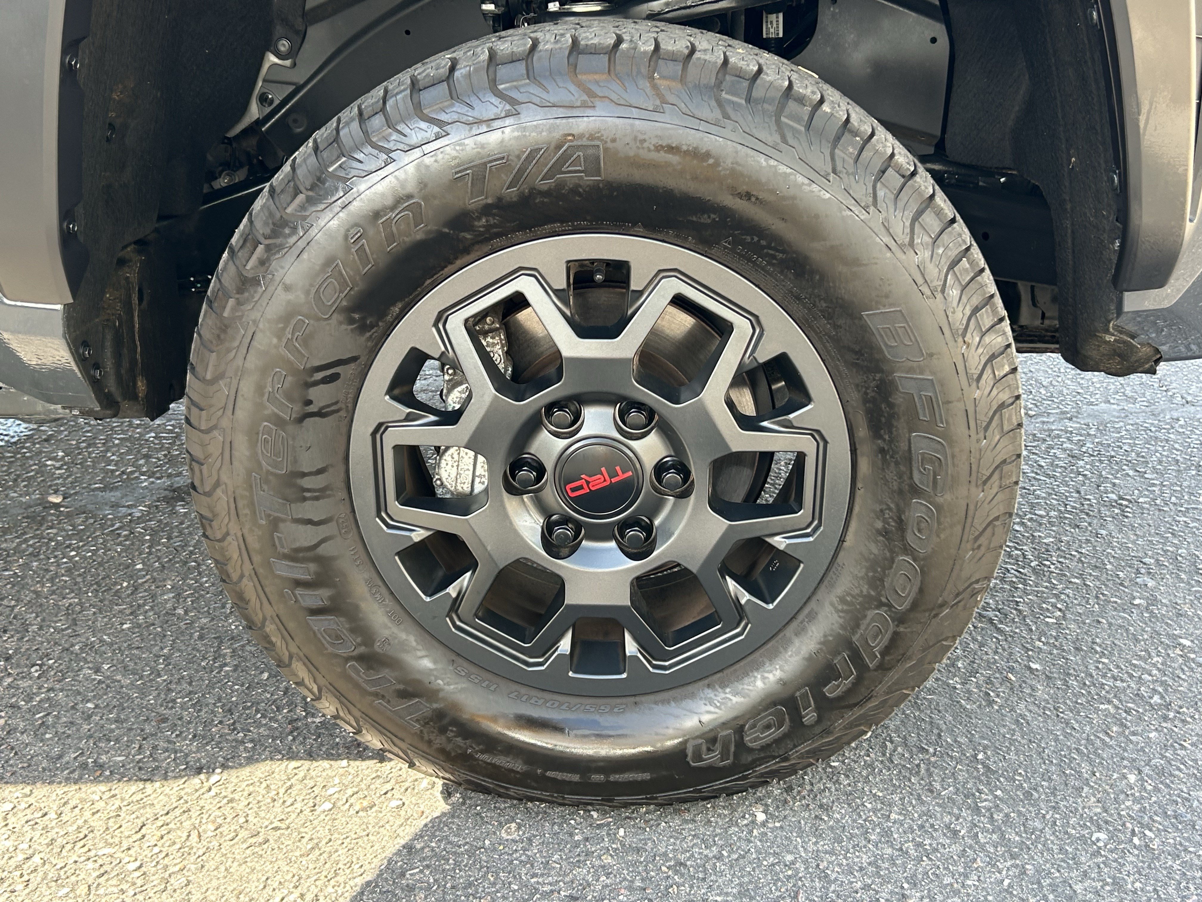 Used 2024 Toyota Tacoma PreRunner RWD image 7