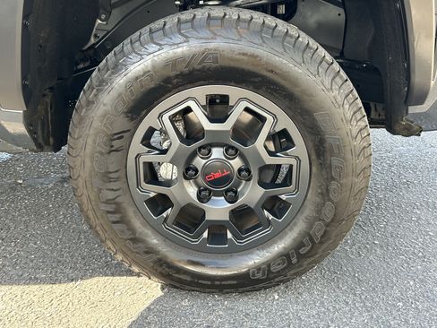 Used 2024 Toyota Tacoma PreRunner RWD image 7
