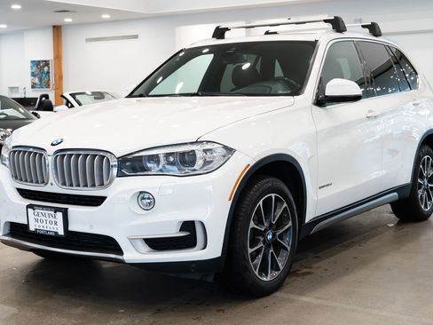 Used 2017 BMW X5 xDrive35d image 1