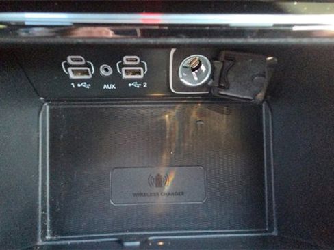 Used 2024 Jeep Grand Cherokee L Laredo w/ Luxury Tech Group I image 35