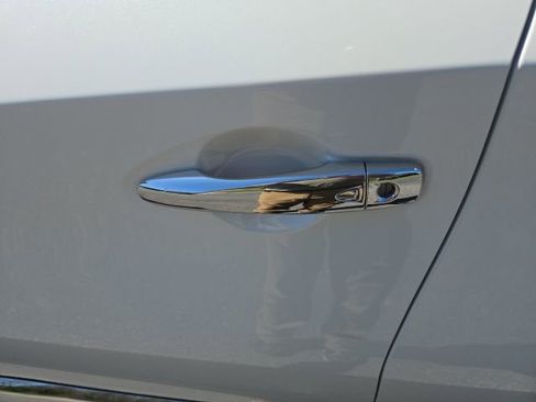Used 2024 Nissan Murano SV AWD/4WD image 34