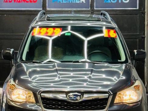 Used 2016 Subaru Forester 2.5i Limited AWD/4WD image 4