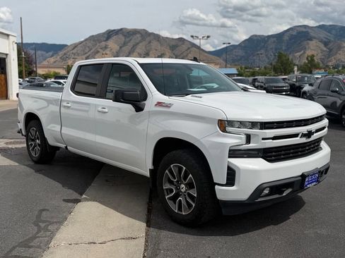 Used 2021 Chevrolet Silverado 1500 RST w/ Convenience Package II AWD/4WD image 3