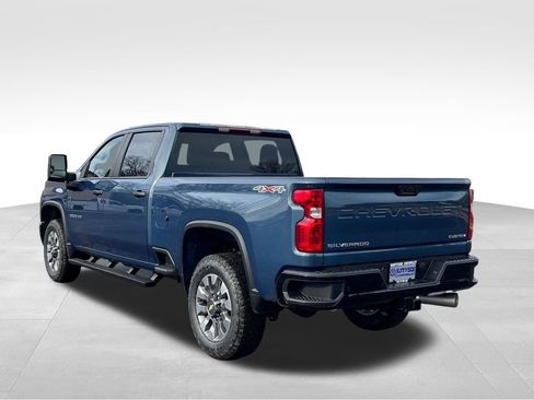 New 2026 Chevrolet Silverado 2500 Custom w/ Custom Value Package AWD/4WD image 4