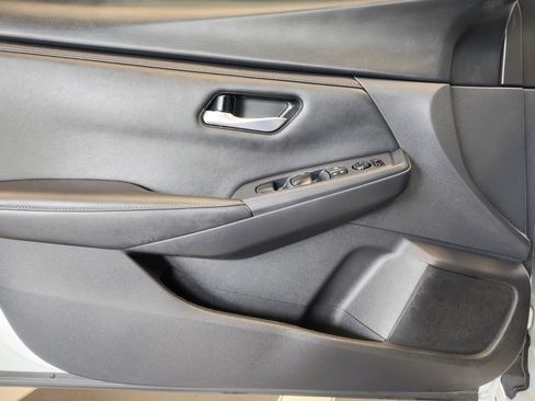 Used 2024 Nissan Sentra SV image 26