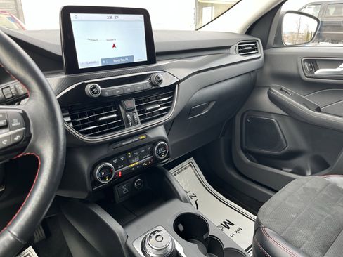 Used 2021 Ford Escape SEL w/ SEL Stealth AWD Package image 26