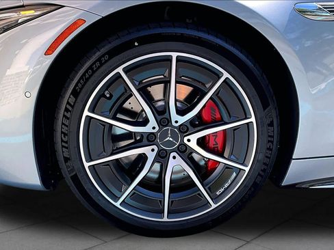 Used 2022 Mercedes-Benz SL 55 AMG 4MATIC image 10