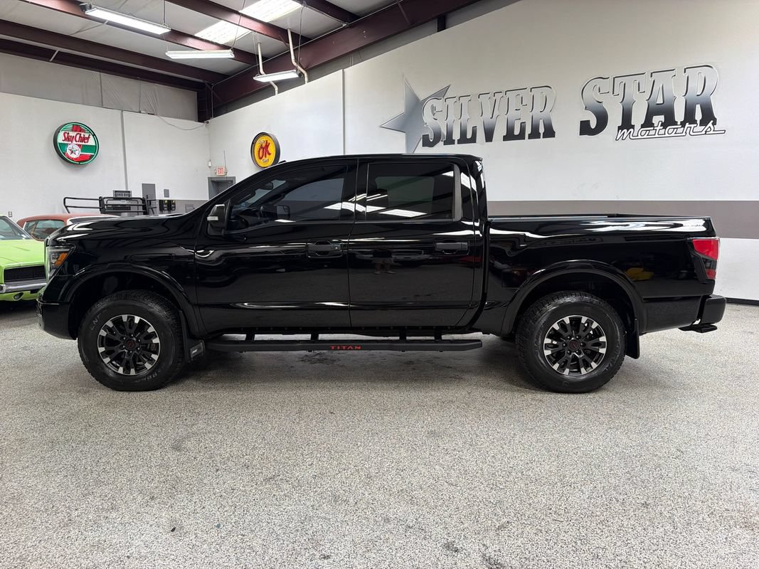 Used 2021 Nissan Titan PRO-4X w/ Pro-4x Convenience Package AWD/4WD image 3