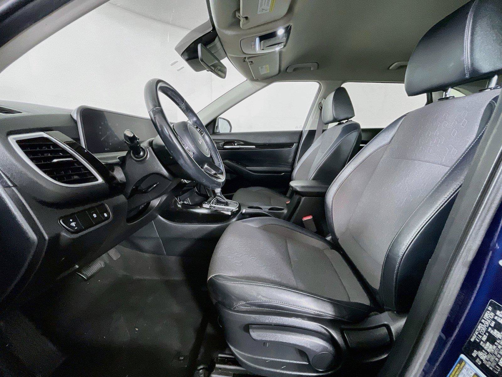 Used 2024 Kia Seltos S FWD image 22