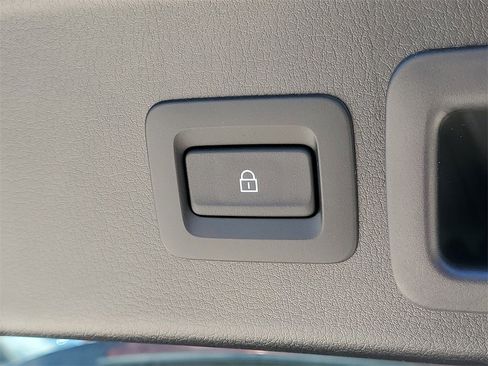 New 2025 MAZDA CX-30 AWD 2.5 S w/ Preferred Package image 9