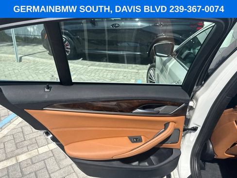 Used 2018 BMW 540i xDrive AWD/4WD image 18
