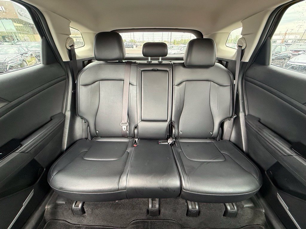 Used 2024 Kia Sportage EX FWD image 29