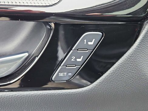 Certified 2025 Honda CR-V EX-L image 19