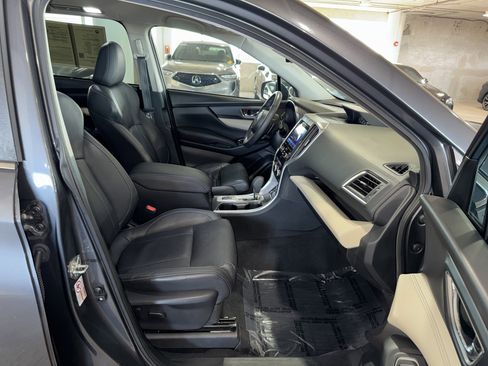 Used 2020 Subaru Ascent Limited w/ Popular Package #4 image 10