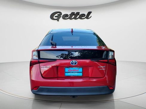 Used 2022 Toyota Prius Limited FWD image 6