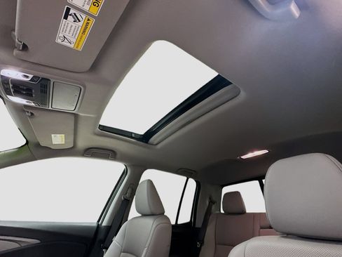Used 2024 Honda Ridgeline RTL image 21