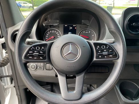 Used 2024 Mercedes-Benz Sprinter 3500 image 16