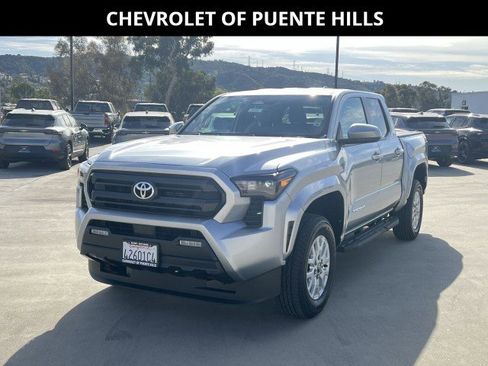 Used 2024 Toyota Tacoma SR5 image 1