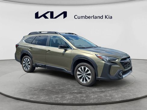 Used 2024 Subaru Outback Limited AWD/4WD image 7