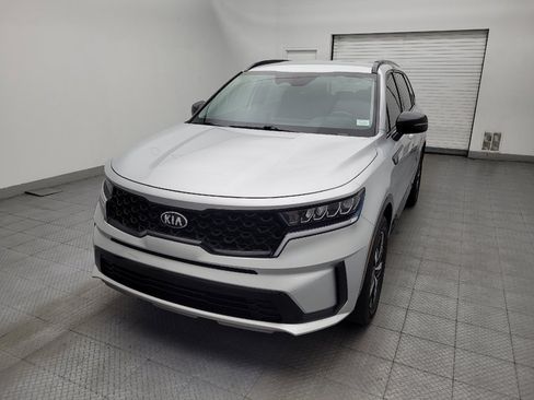 Used 2021 Kia Sorento S FWD image 15