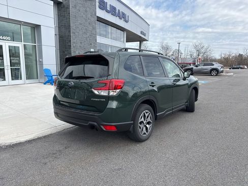 Certified 2023 Subaru Forester Premium image 6