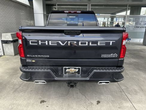 Certified 2023 Chevrolet Silverado 1500 High Country w/ High Country Premium Package AWD/4WD image 37