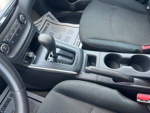 Used 2019 Nissan Sentra S FWD image 18