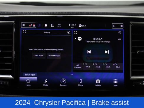 Used 2024 Chrysler Pacifica Touring-L image 13