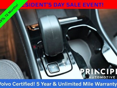 Certified 2023 Volvo C40 Recharge Core w/ Climate Package image 21