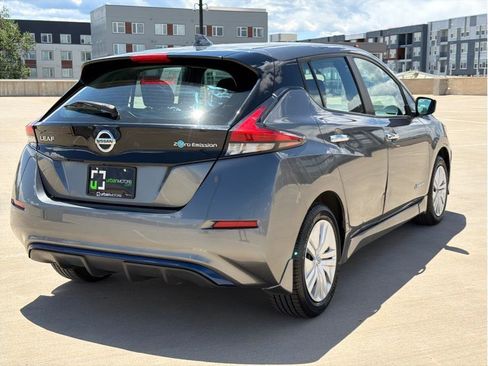 Used 2018 Nissan Leaf S w/ S Charge Package FWD image 11
