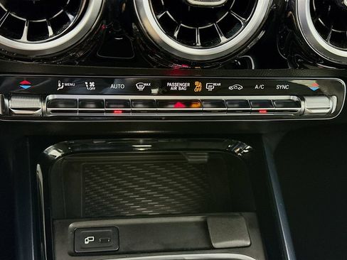 Used 2023 Mercedes-Benz GLA 250 4MATIC image 17