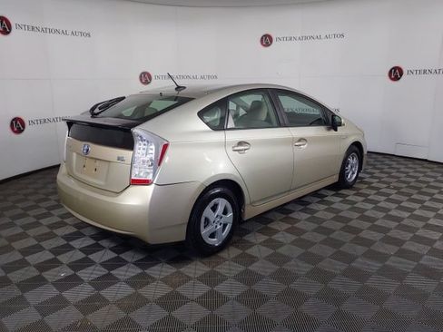 Used 2010 Toyota Prius One FWD image 4