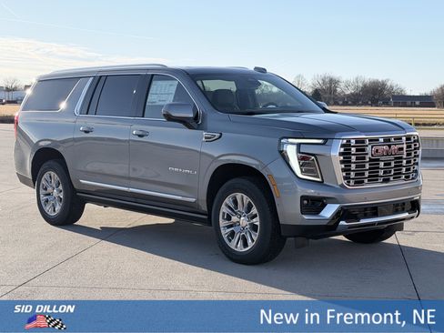 New 2026 GMC Yukon XL Denali w/ Sun & Power Step Package image 2