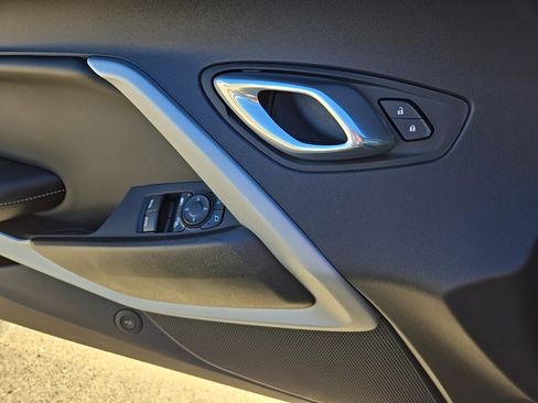 Used 2023 Chevrolet Camaro SS image 35