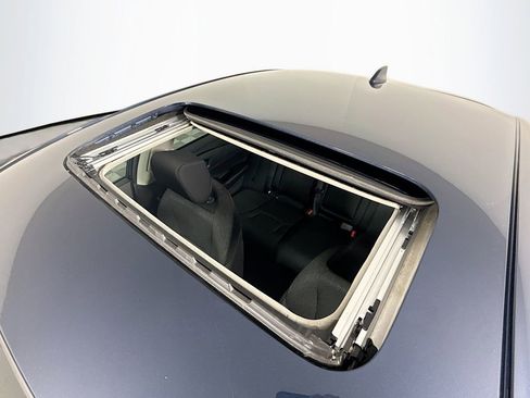 Used 2023 Honda Accord EX image 19