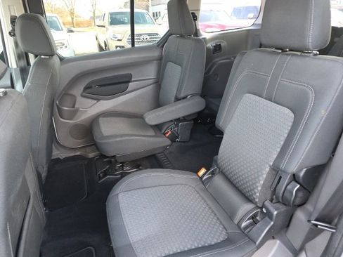 Used 2020 Ford Transit Connect XLT image 10
