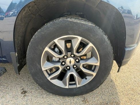 Used 2021 Chevrolet Silverado 1500 RST AWD/4WD image 9