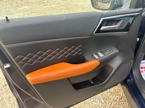 Used 2022 Mitsubishi Outlander SEL image 38