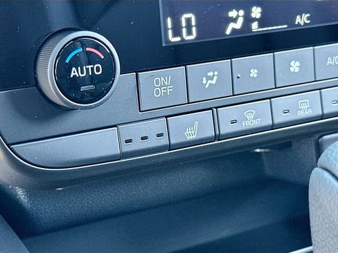 New 2026 Subaru Outback Premium image 20